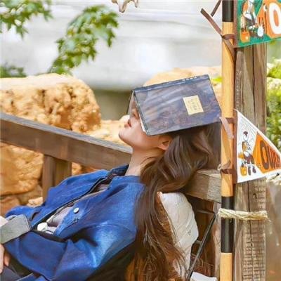 宇宙有爱浪漫同游